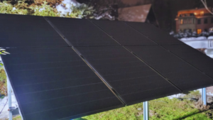 Instalacja fotowoltaiczna na gruncie dla gospodarstwa rolnego. Nowoczesny system zapewniający niezależność energetyczną domu. Warszawa | RENEVen